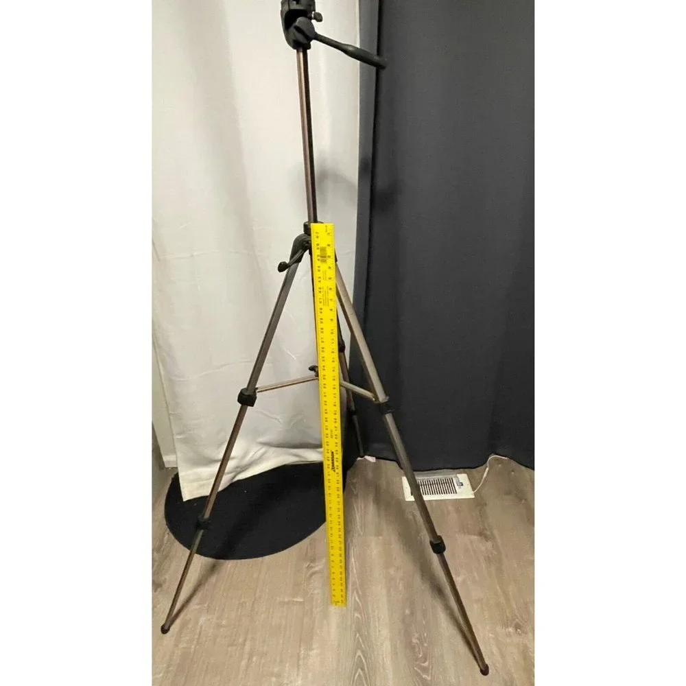 Sunpak Platinum Plus 6400 UT Tripod extends from 23